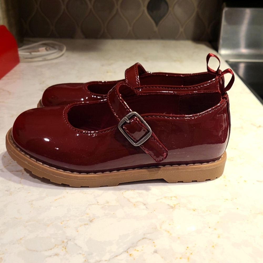 Old Navy Ruby Red 9t Dress Shoes